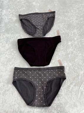 Victoria's Secret & Pink Lot Of Three Underwear Panties Brief Size Small